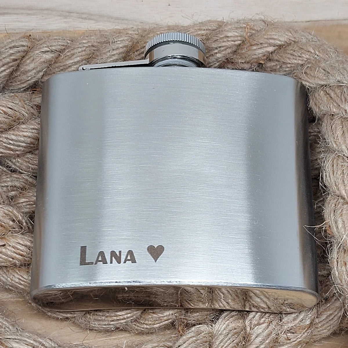 Personalisierter Flachmann mit Gravur | Edelstahl 4 Größen