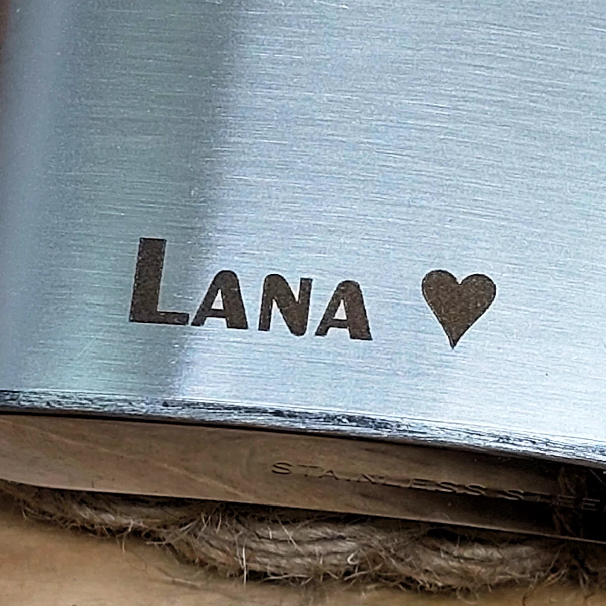 Personalisierter Flachmann mit Gravur | Edelstahl 4 Größen