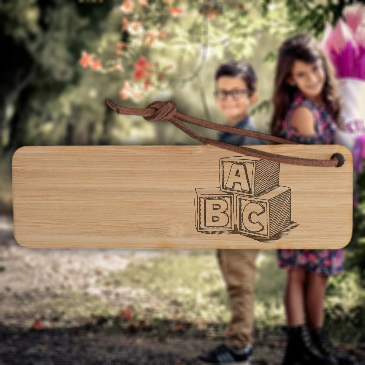 Personalisiertes Lesezeichen zur Einschulung – ABC-Bausteine & Name graviert 🌟