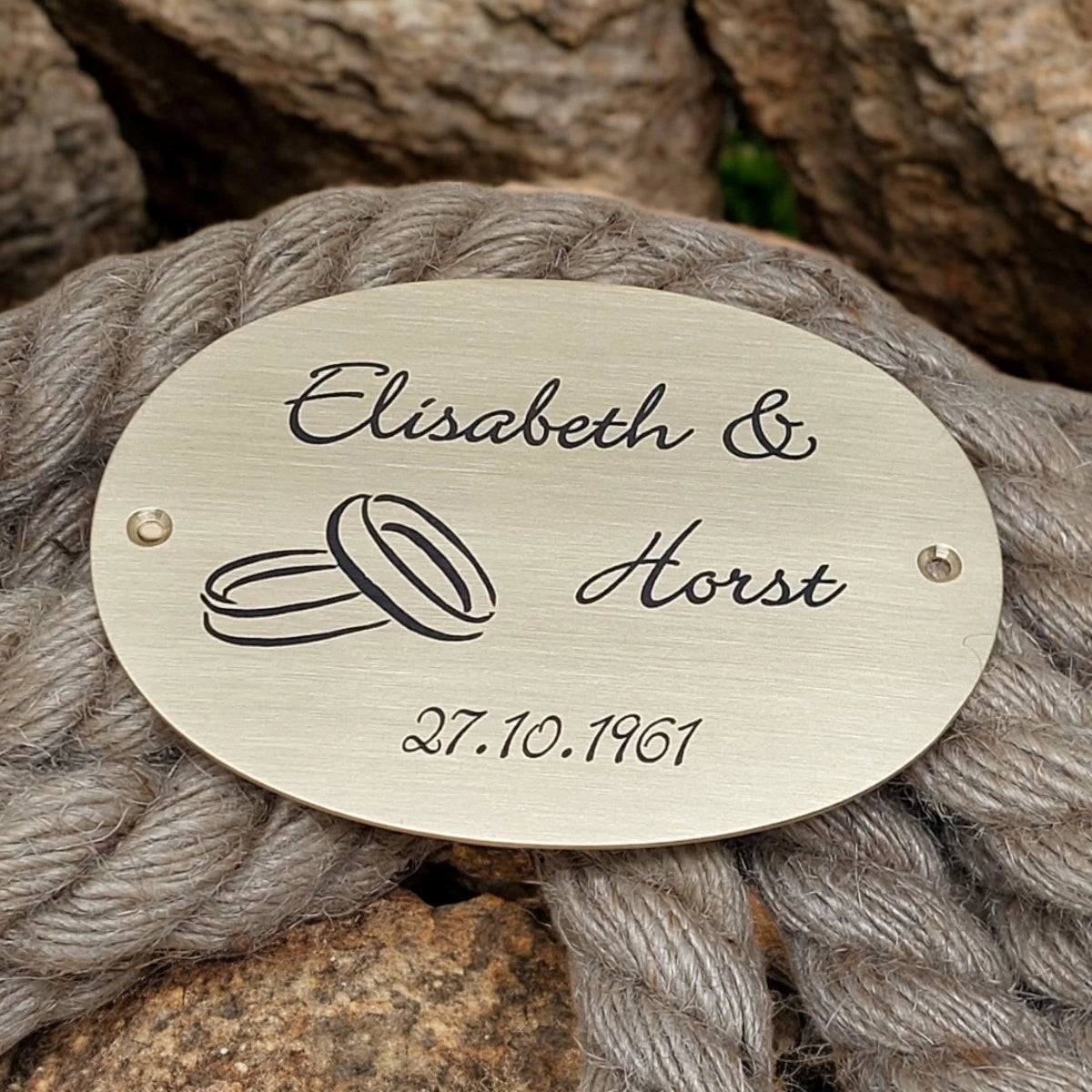 Hochzeitsschild Messing mit Gravur - Oval