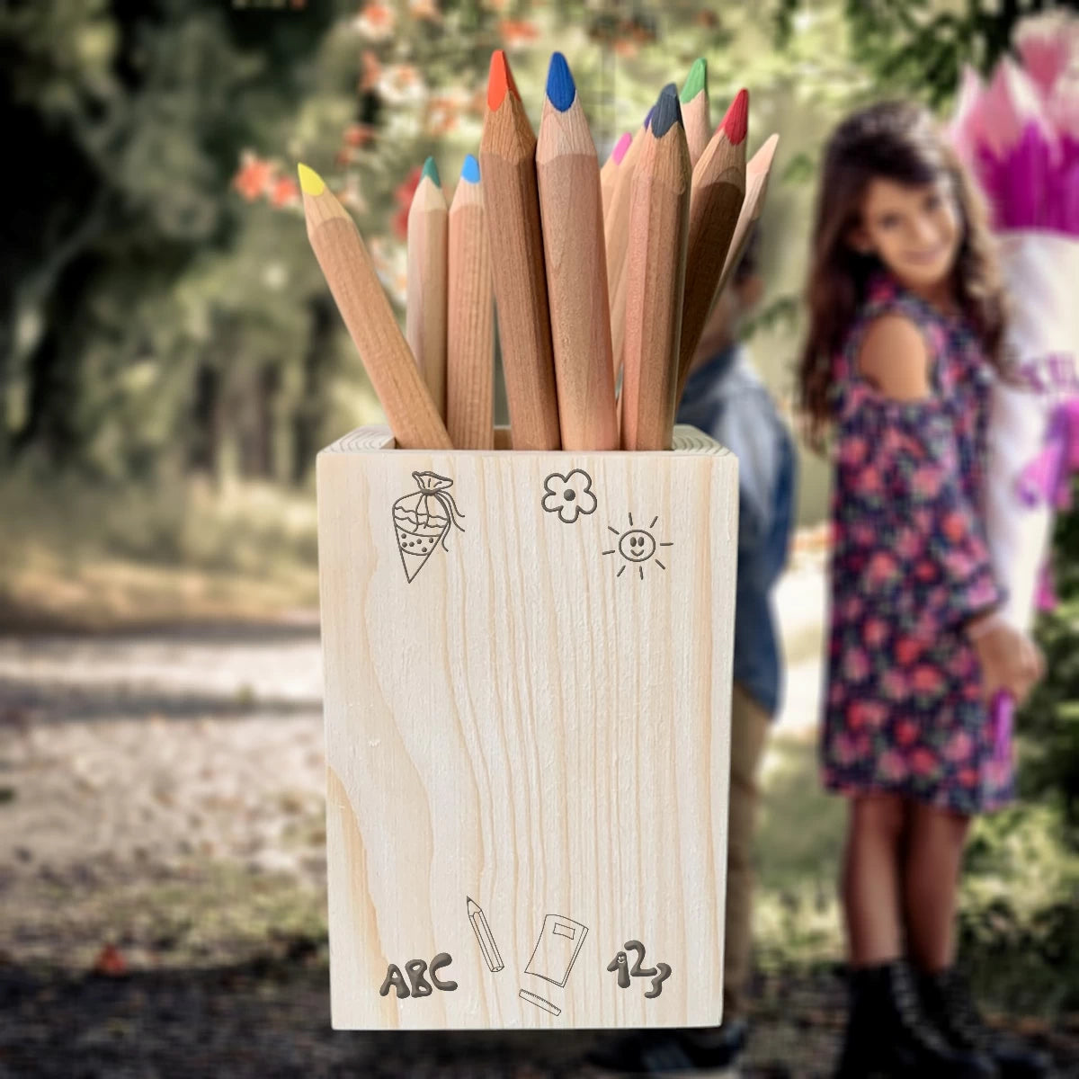 Zur Einschulung 🎉 Personalisierte Stiftebox mit Datum, Name & Schulmotiven