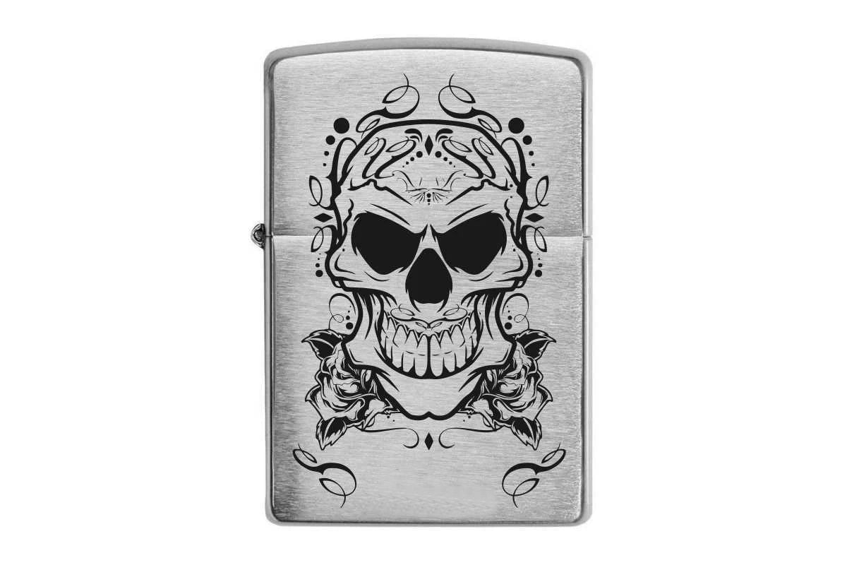 Original Zippo personalisiert - Totenkopf und Namen